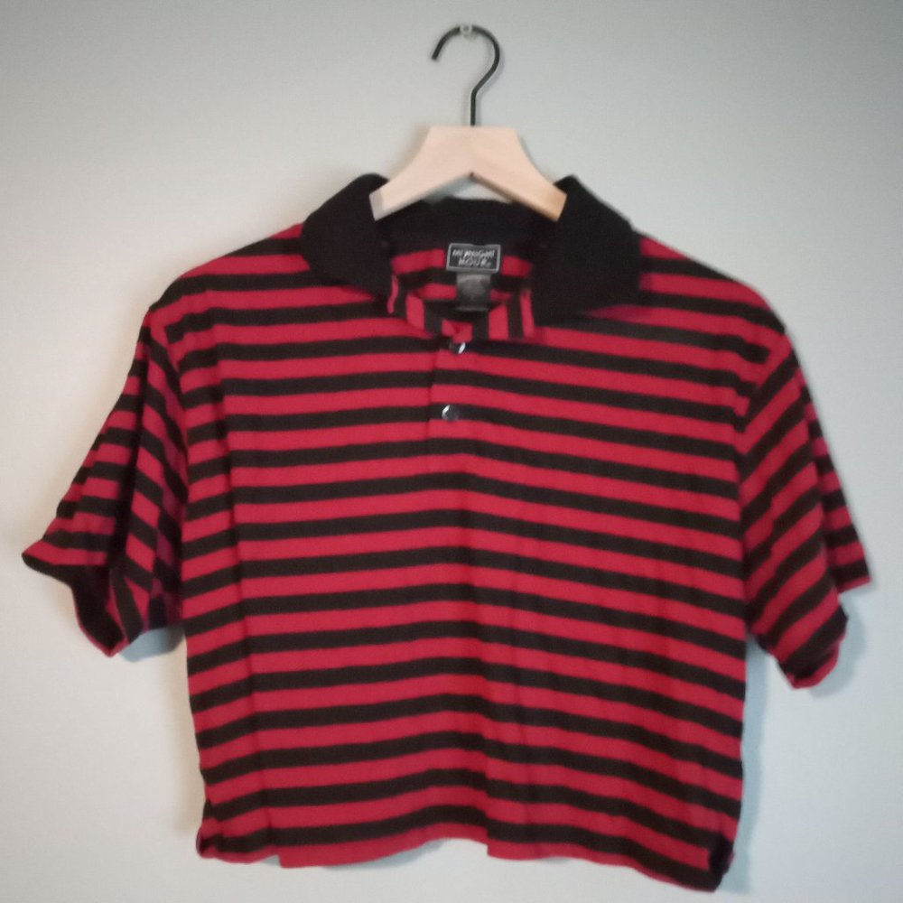 Cropped back and red striped top